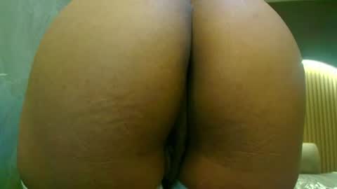 Snapshot of angel_love_b chatting on July 22, 3:09 am ngel EVERYDAY from 2145 to 0500am Colombia hour online show from July 22, 3:09 am