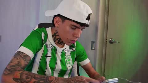 angel_luna0 online show from June 3, 4:26 am