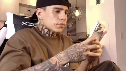 angel_luna0 online show from July 9, 1:09 am