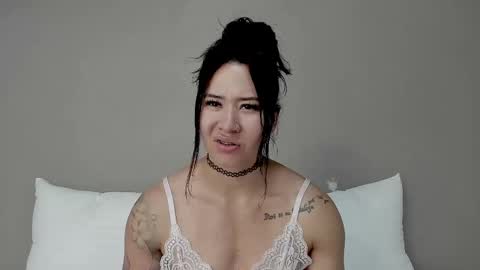 Angel online show from November 15, 5:31 pm