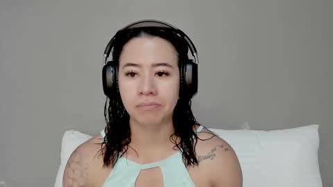 Angel online show from December 15, 4:33 pm