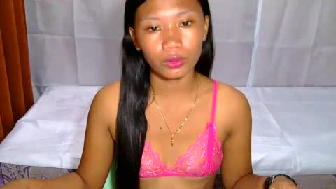 Snapshot of angel_morena chatting on June 16, 1:58 pm angel_morena online show from June 16, 1:58 pm
