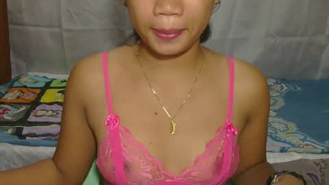 Snapshot of angel_morena chatting on July 13, 10:23 pm angel_morena online show from July 13, 10:23 pm