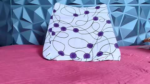 angel red77 online show from October 10, 8:08 pm