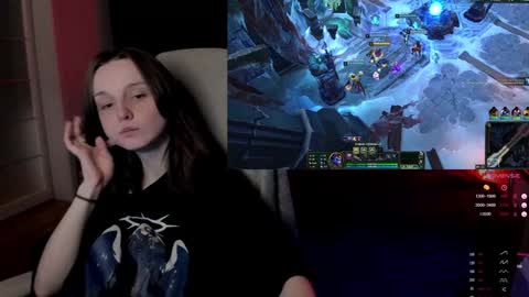 Snapshot of angel_runa chatting on January 12, 4:08 pm Mira online show from January 12, 4:08 pm