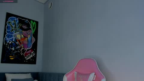 Snapshot of angel_sapphire_ chatting on April 10, 9:36 am Angel My schedule GTM2 Mon Tue Wen Thu Fri 0900am-0400pm online show from April 10, 9:36 am