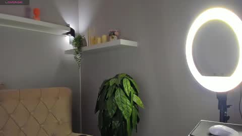 Snapshot of angel_sapphire_ chatting on May 4, 9:16 am Angel My schedule GTM2 Mon Tue Wen Thu Fri 0900am-0400pm online show from May 4, 9:16 am