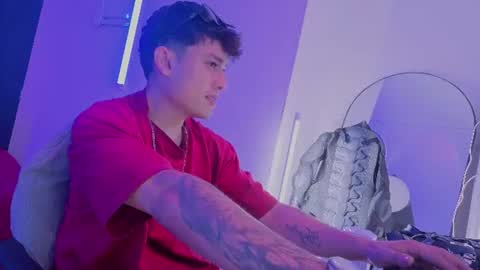Angel Still  online show from July 17, 4:19 am