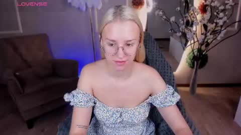 Angelica online show from July 13, 6:05 am