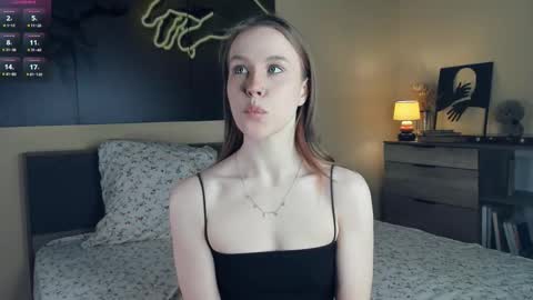 Snapshot of angel_to_burn chatting on February 2, 7:07 am SofiaSofi online show from February 2, 7:07 am