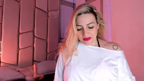 Angel  online show from April 14, 4:35 pm