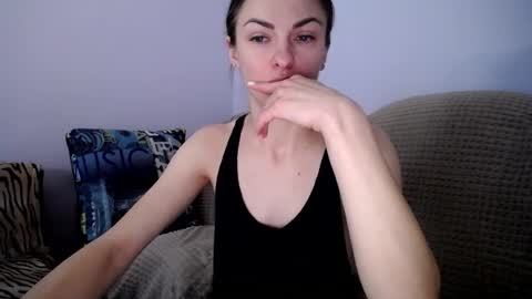 Zoe online show from November 4, 9:30 am