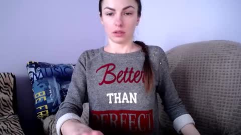 Zoe online show from February 4, 10:10 am