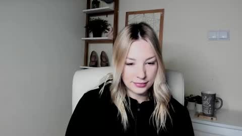 Angela online show from February 17, 6:32 am