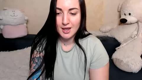 Snapshot of angela_devil chatting on March 16, 10:25 pm angela_devil online show from March 16, 10:25 pm