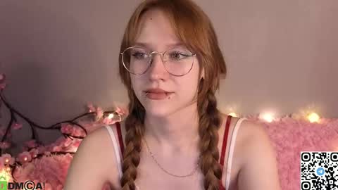 Angela online show from January 12, 8:30 am