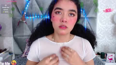 Snapshot of angela_lovee1 chatting on January 4, 12:49 pm Angela online show from January 4, 12:49 pm