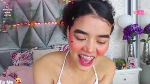 Snapshot of angela_lovee1 chatting on January 11, 12:40 pm Angela online show from January 11, 12:40 pm