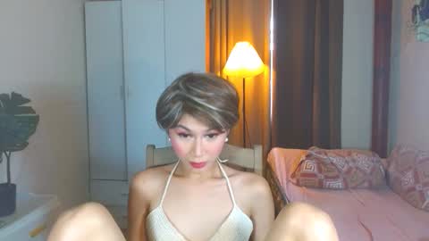 angela online show from October 10, 12:20 am