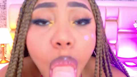 Angela Roberts online show from March 8, 8:23 pm