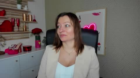 Angela online show from March 12, 6:41 am