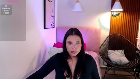Angela online show from January 5, 11:15 am