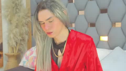 angela_white22 online show from May 9, 11:48 am