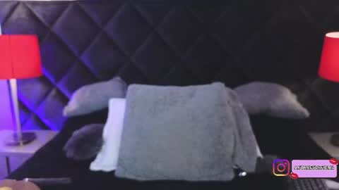 Snapshot of angelacastle chatting on July 2, 7:31 pm Angela Castle online show from July 2, 7:31 pm