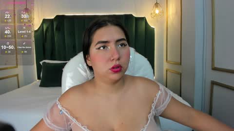 Snapshot of angelaluxi chatting on December 6, 12:05 pm Angela online show from December 6, 12:05 pm