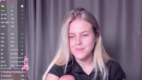 Snapshot of angelanty chatting on October 3, 4:48 pm Darsi Anty online show from October 3, 4:48 pm