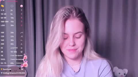 Snapshot of angelanty chatting on October 20, 3:12 pm Darsi Anty online show from October 20, 3:12 pm