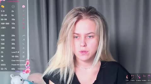 Snapshot of angelanty chatting on November 2, 3:03 pm Darsi Anty online show from November 2, 3:03 pm