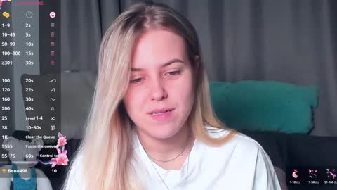 Snapshot of angelanty chatting on November 6, 3:35 pm Darsi Anty online show from November 6, 3:35 pm