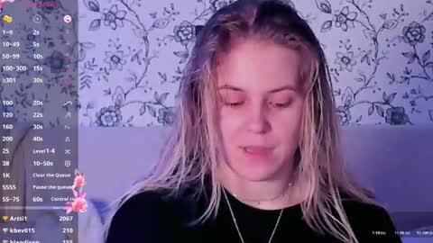 Darsi Anty online show from February 2, 2:27 pm