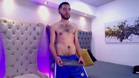 Angel online show from November 20, 1:55 pm