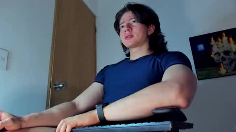 Snapshot of angelbennet_ chatting on October 17, 10:56 pm Angel Bennet online show from October 17, 10:56 pm