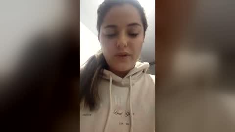 anita online show from August 3, 7:51 am