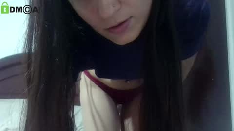 Snapshot of angelceleste14 chatting on October 26, 4:29 am angelceleste14 online show from October 26, 4:29 am