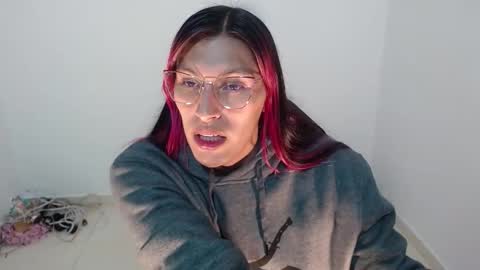 angele online show from January 9, 2:58 am