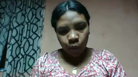 angeleraholiharimalala online show from October 8, 8:23 am