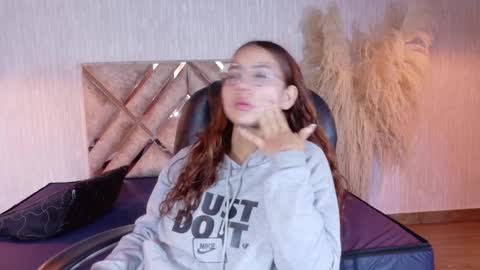 angel online show from April 2, 6:16 pm