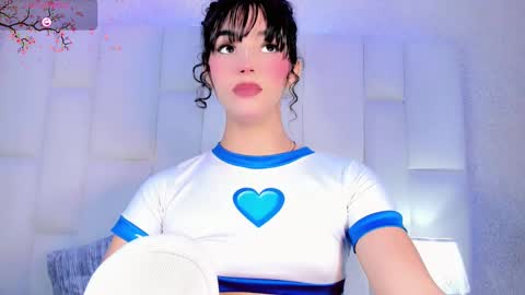 Snapshot of angeles_bust chatting on October 21, 9:37 pm angeles_bust online show from October 21, 9:37 pm