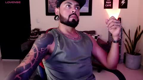 Snapshot of angelfade666 chatting on June 16, 5:32 am Miguel Angel online show from June 16, 5:32 am
