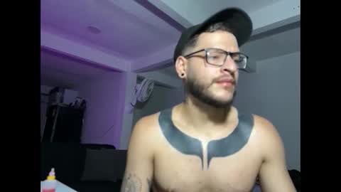 Snapshot of angelfrancooo chatting on October 20, 1:39 am angelfrancooo online show from October 20, 1:39 am