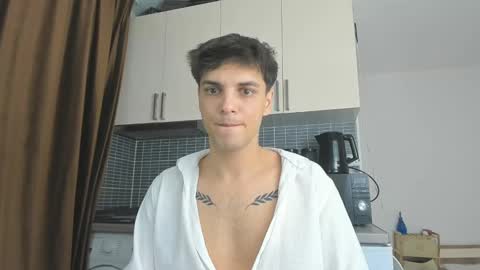 Frankie  online show from March 11, 12:54 am