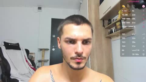 Snapshot of angelfrank chatting on January 31, 7:11 pm Frankie online show from January 31, 7:11 pm