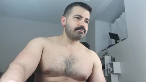 Angel Fusco online show from April 1, 5:08 am