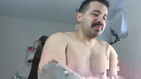 Angel Fusco online show from April 15, 2:57 pm