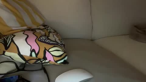 Snapshot of angelharly chatting on October 29, 11:17 pm AngelHarly online show from October 29, 11:17 pm