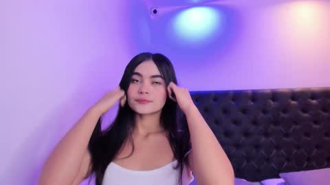 Snapshot of angeli_rivera chatting on November 4, 11:09 am Angeli online show from November 4, 11:09 am